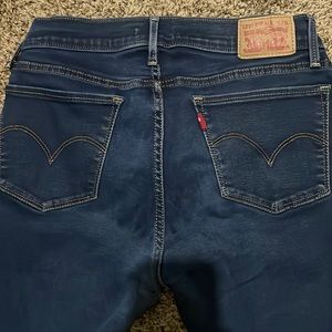 Levis skinny jeans